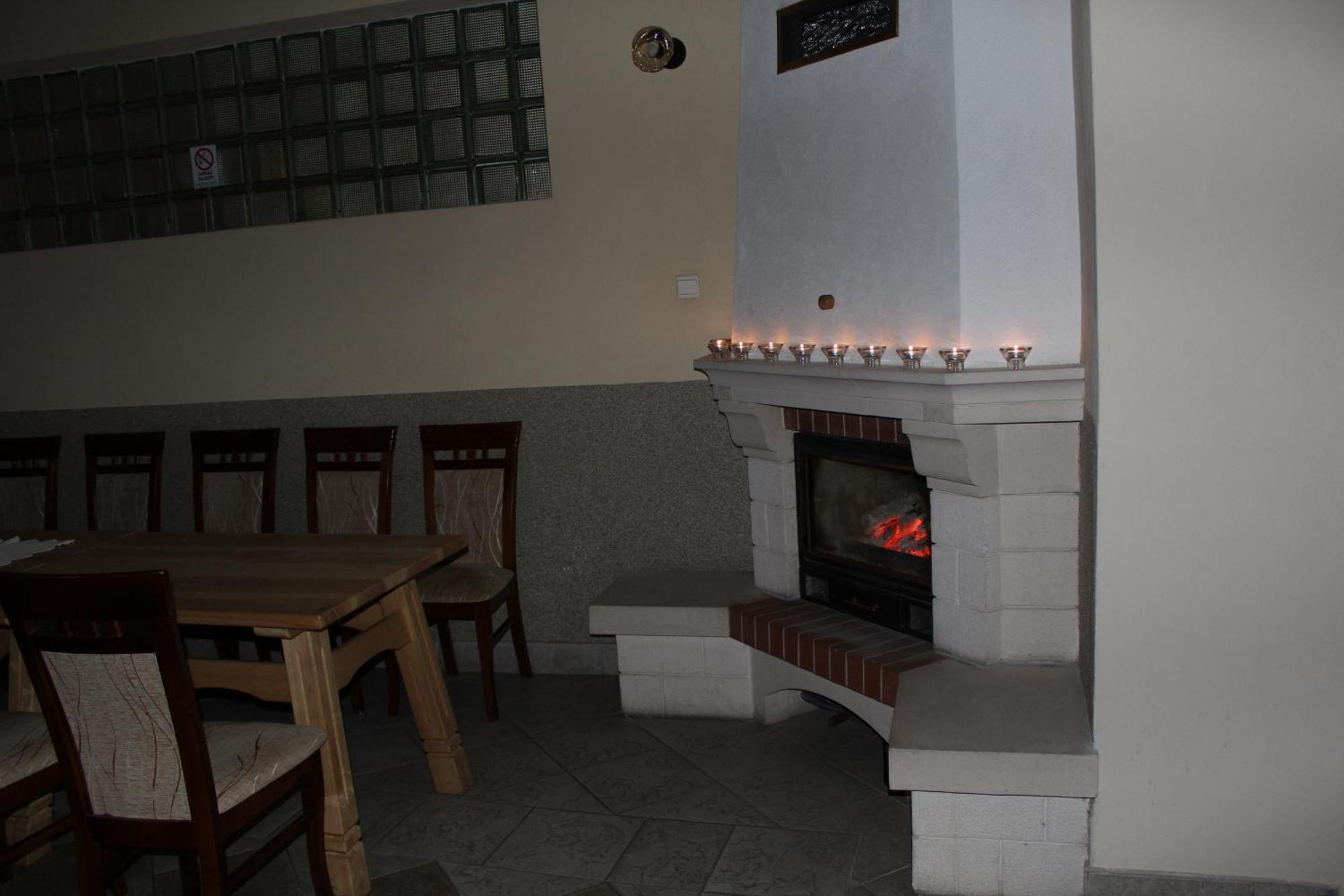 Penzion Lucs Heľpa Extérieur photo